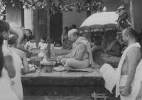 documents/gallery/Vijaya-Dashami_through_the_years/1. HH Shrimad Anandashram Swamiji performing Shami-Puja at Shirali  on Vijaya-Dashami [Photo Courtesy - KB Jothady].jpg